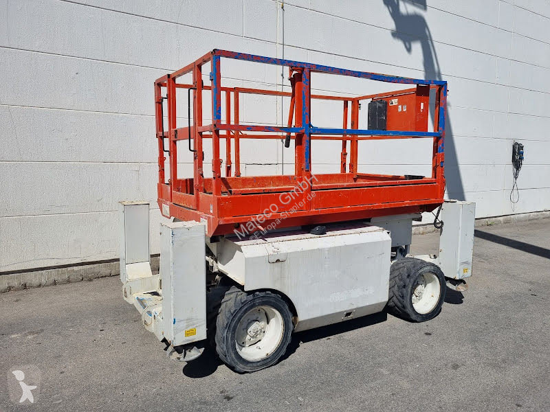 منصة تلسكوبية Genie GS-2668 RT