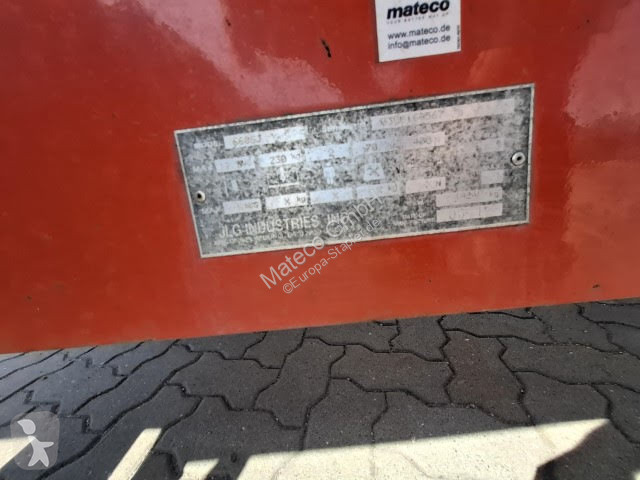 Piattaforma aerea JLG
