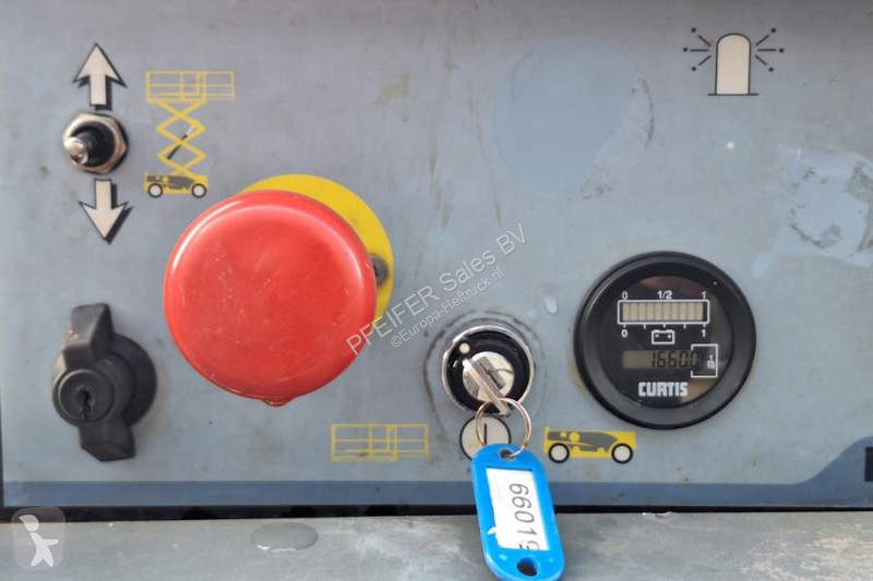 منصة تلسكوبية Haulotte Compact 12RTE Electric,...