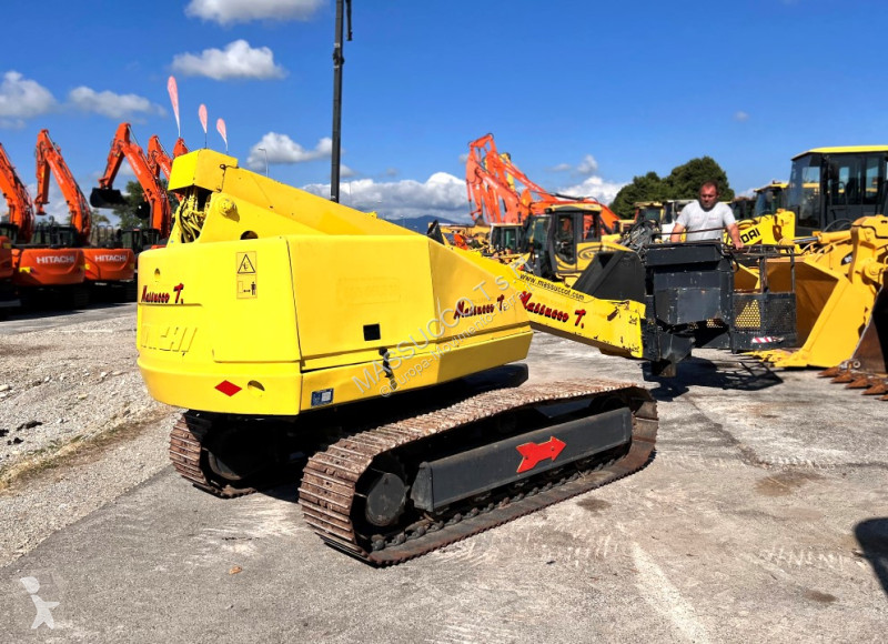 منصة تلسكوبية Aichi SR123