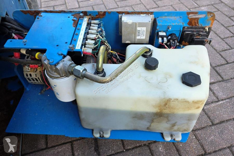 منصة تلسكوبية Genie Electric, 10m Working...