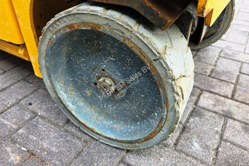 Vysokozdvižná plošina Haulotte Compact 8...