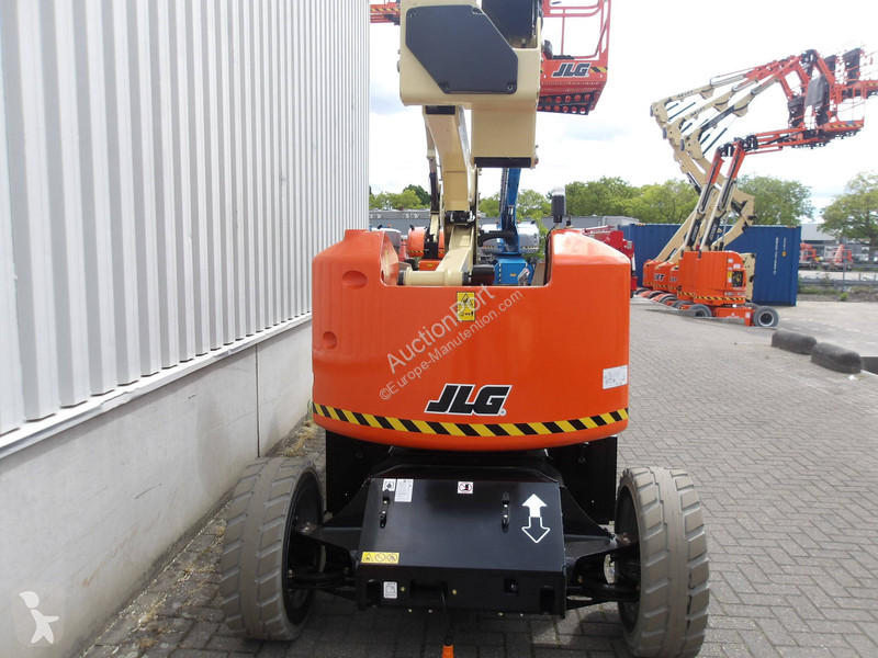 Вишка JLG