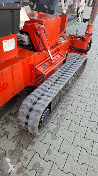 منصة تلسكوبية Teupen LEO 30 T