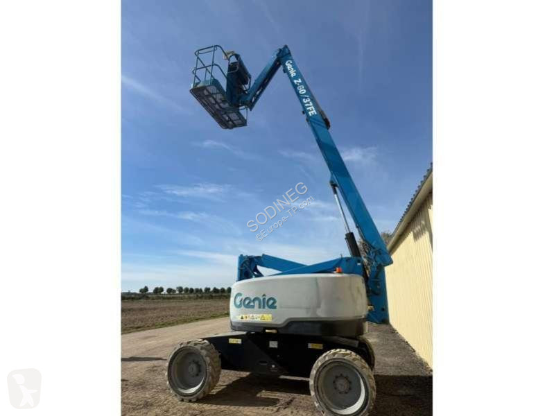 Vysokozdvižná plošina Genie  Z60/37 FE HYBRID