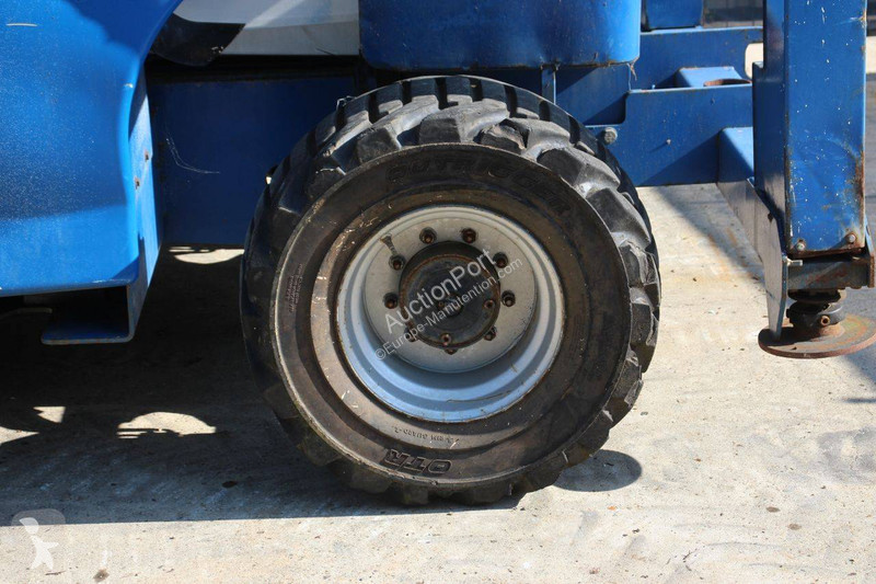 Plataforma elevadora JLG