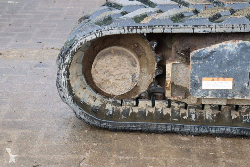 Plataforma elevadora Hitachi HX99B