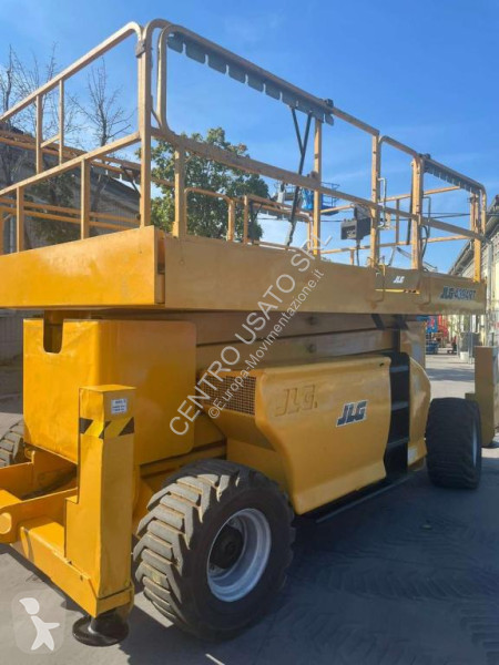Автовишка JLG