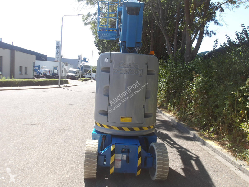 Plataforma Genie Z30/20N