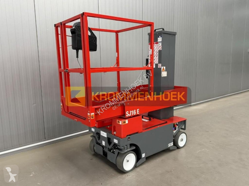 升降机 Skyjack SJ 16 E