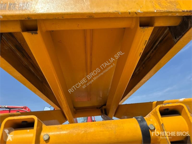 Emelőkosár Haulotte 10N Electric Scissor Lift