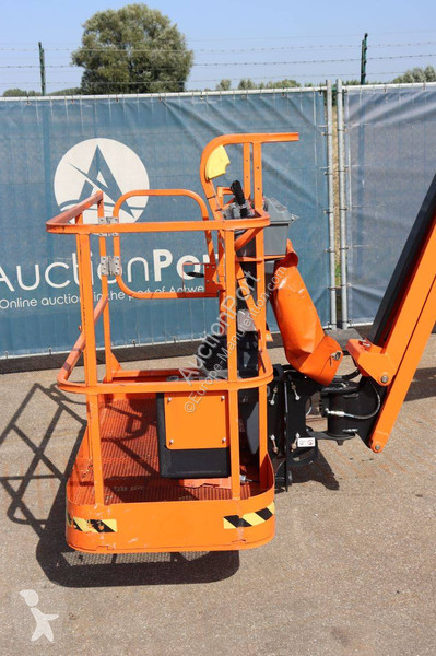 升降机 JLG EC