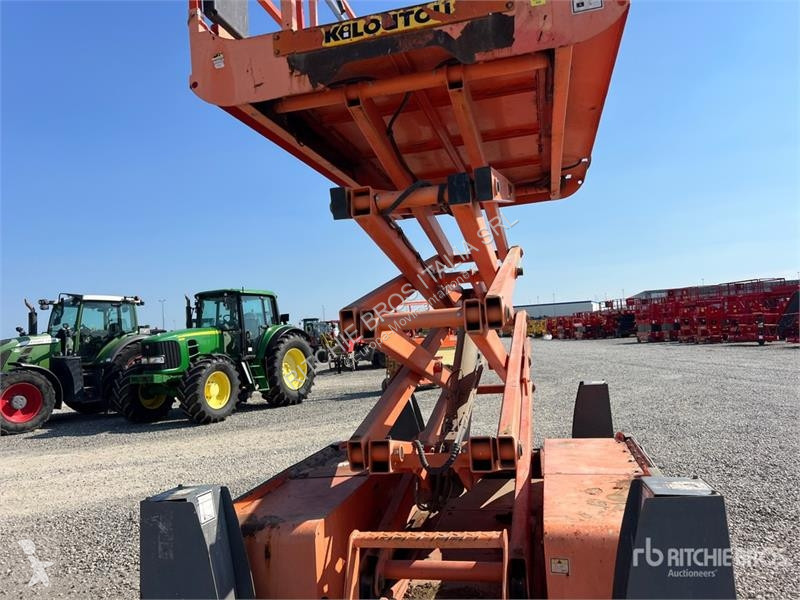 Lift Haulotte 10DX Diesel Scissor Lift