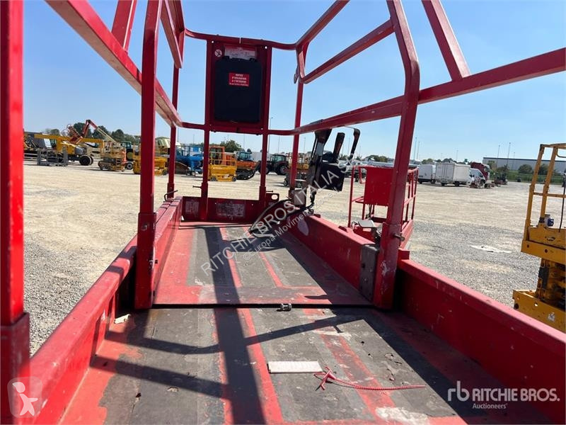 Emelőkosár Haulotte COMPACT8 Electric Scissor Lift