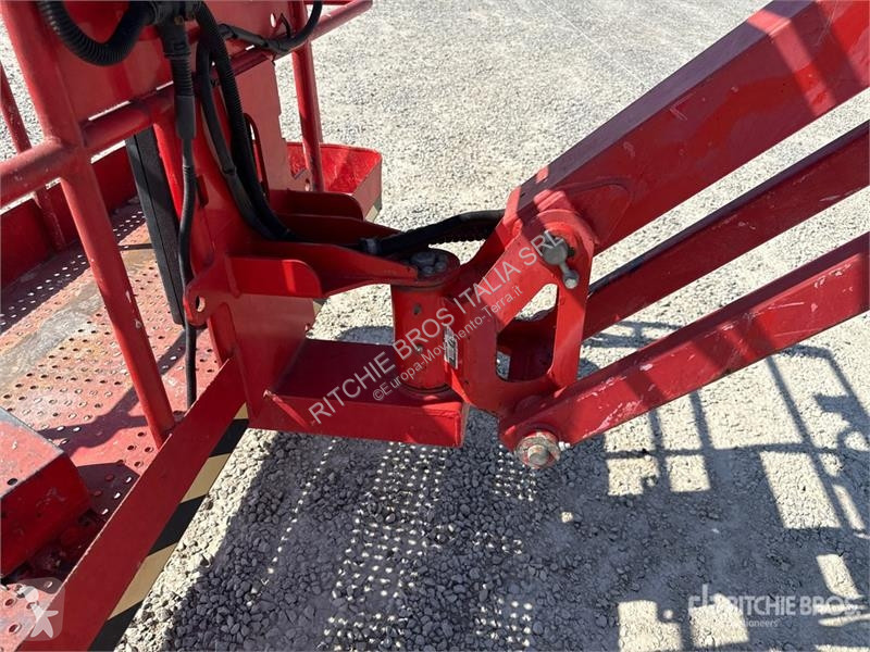 Emelőkosár Haulotte Articulating Boom Lift