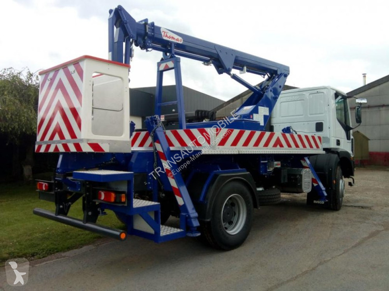 Camião Iveco ML150E24W