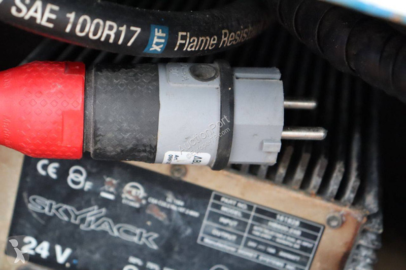 Nacelle Skyjack SJ12