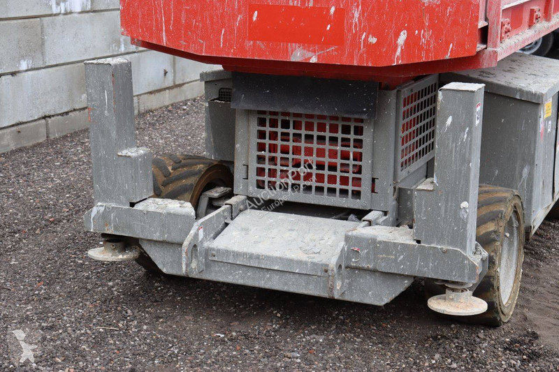 Plataforma elevadora JLG