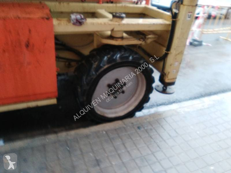 Piattaforma aerea JLG 203-24