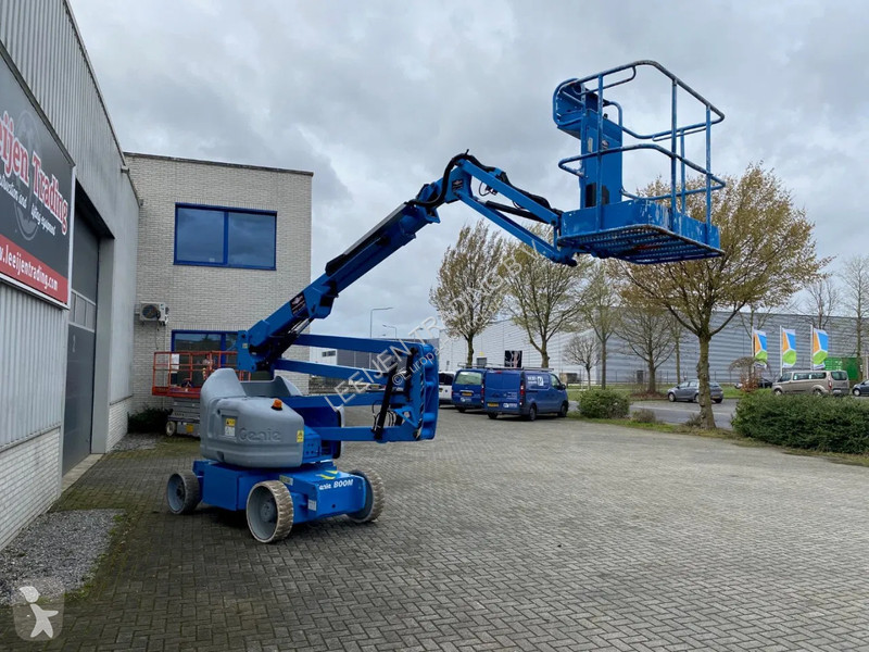 Nacelle Genie electric articulated boomlift,...