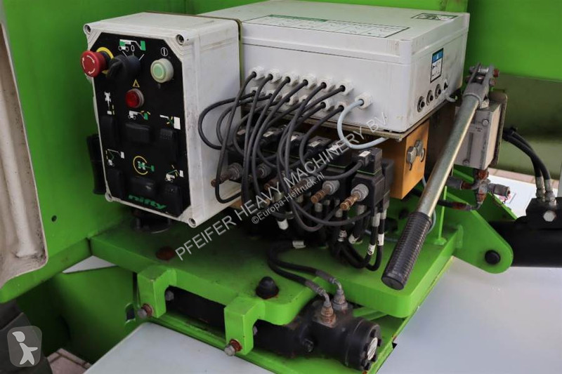 منصة تلسكوبية Niftylift HR17NDE HYBRIDE Valid...