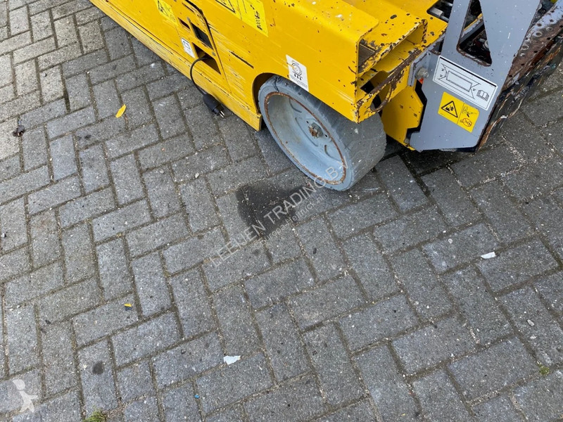 Hoogwerker Genie 2032 RESERVED/ GERESERVEERD/...