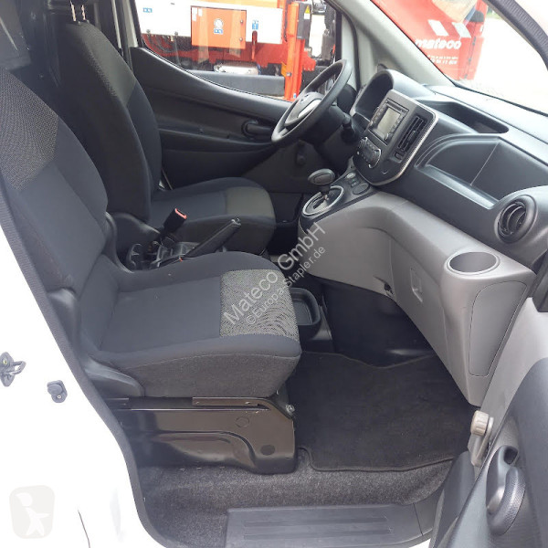 منصة تلسكوبية Klubb K20 / NISSAN NV200