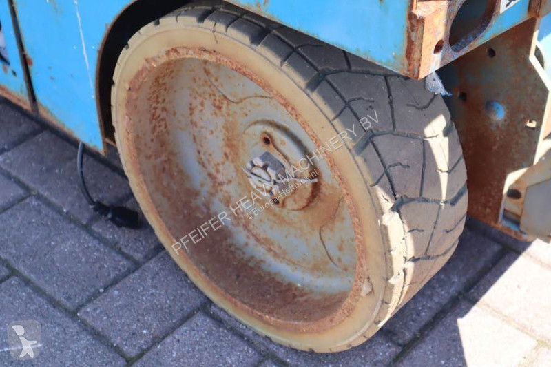 Lift Genie Electric, Working Height 10m, 227kg...