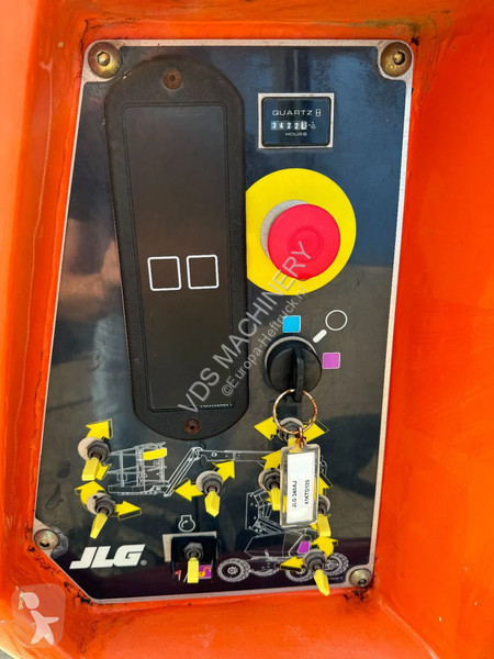 Nacelle JLG Hoogwerker Knikarmhoogwerker