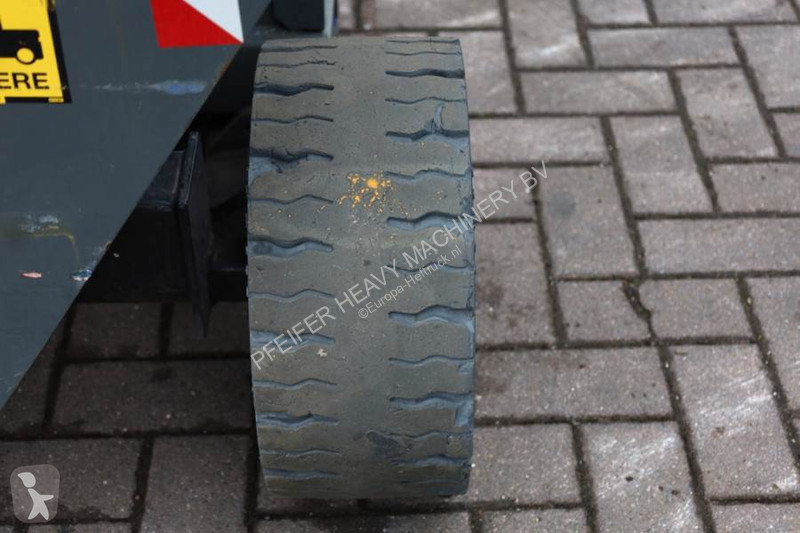 منصة تلسكوبية Hollandlift Ecostar HL-11812...