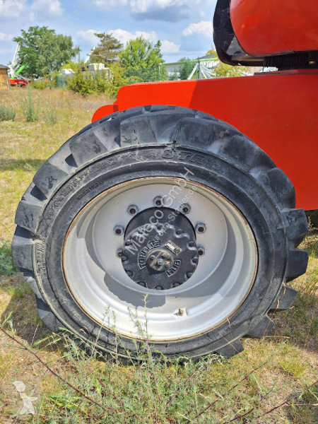 Piattaforma aerea JLG