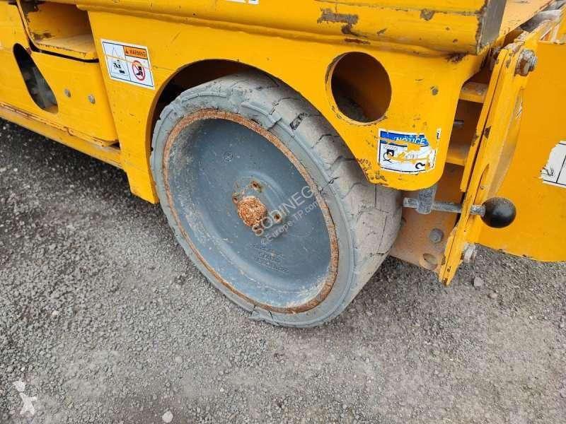 منصة تلسكوبية Haulotte  CISEAUX COMPACT 8