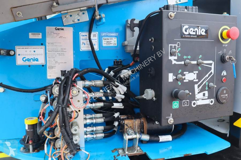 Piattaforma aerea Genie Z33/18 Electric, 12m...
