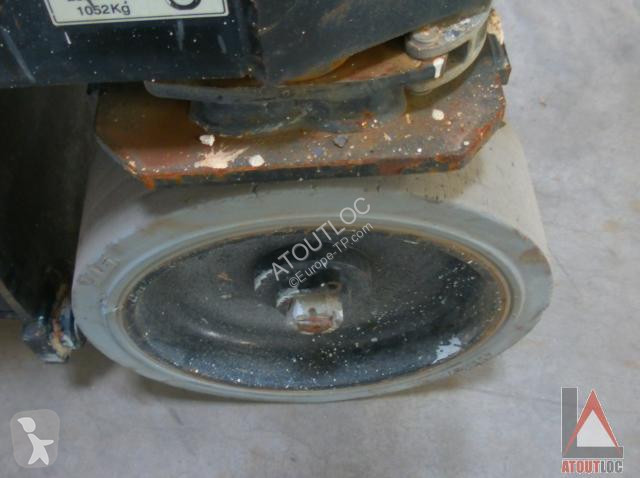 منصة تلسكوبية JLG  3246R