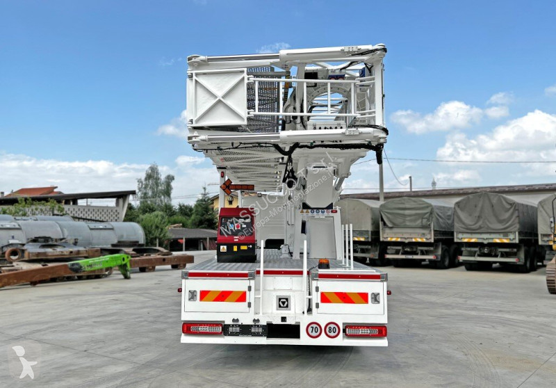 منصة تلسكوبية Volvo FM380 6X4 NEW MODEL