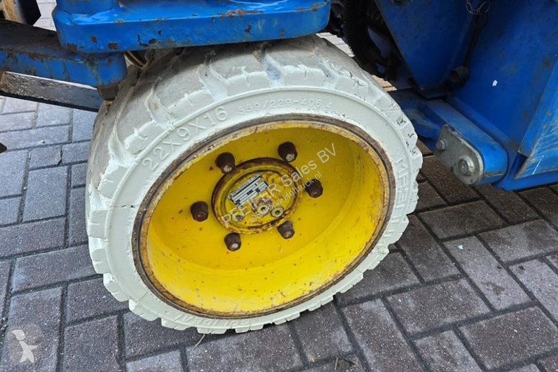 منصة تلسكوبية Hollandlift Combistar N-165EL12...