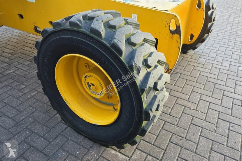 منصة تلسكوبية Genie As-Is, Diesel, 4x4 Drive,...