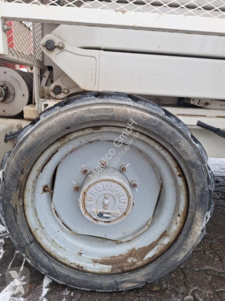 منصة تلسكوبية Genie GS3390