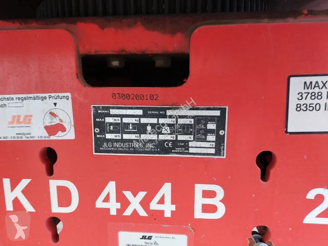 Plataforma elevadora JLG