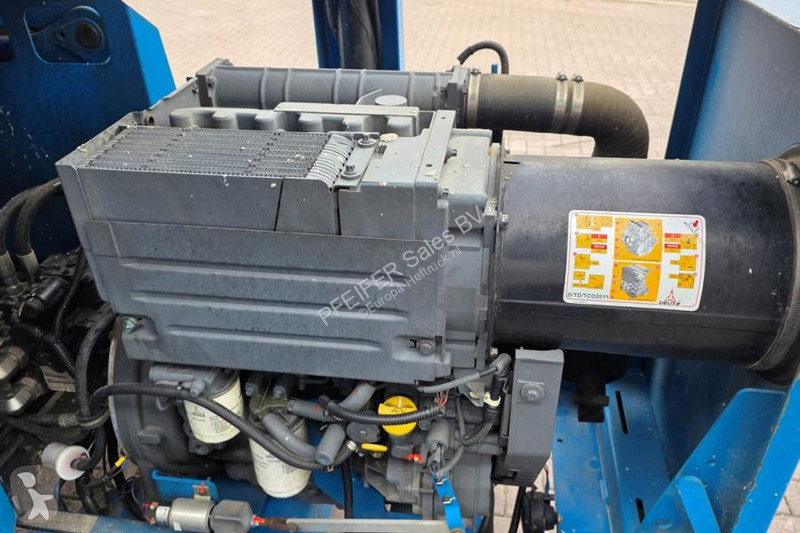Vysokozdvižná plošina Genie GS5390 Diesel, 4x4...