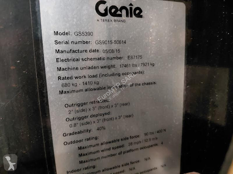 منصة تلسكوبية Genie