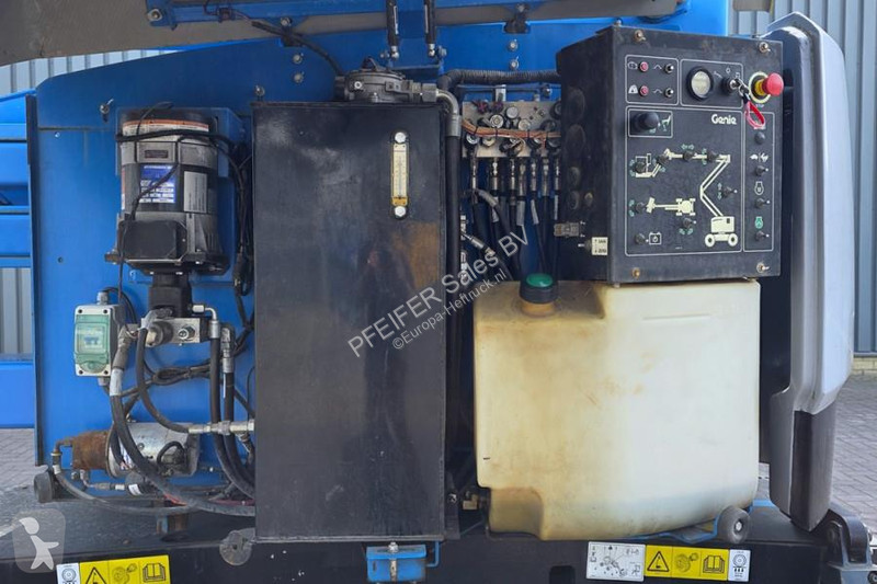 Vysokozdvižná plošina Genie Z45/25 XC Diesel,...