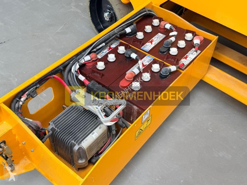 Автовышка JCB S 3246 E
