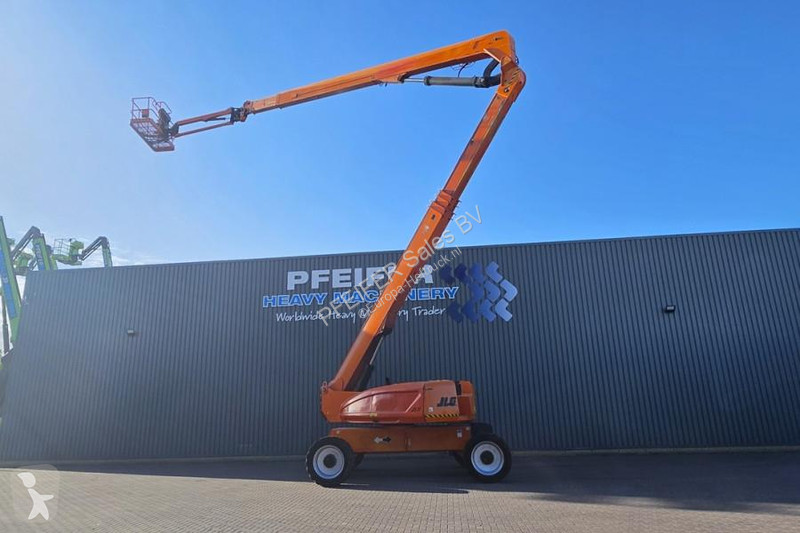 منصة تلسكوبية JLG Diesel, 4x4x4 Drive, 40.1m...