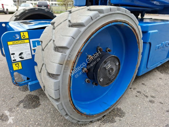 منصة تلسكوبية Niftylift HR15NE