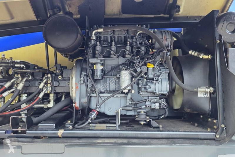 منصة تلسكوبية JLG 1250AJP Diesel, 4x4x4 Drive,...