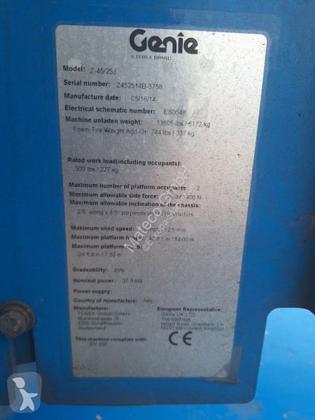 منصة تلسكوبية Genie Z45/25J