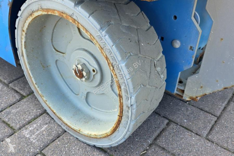 منصة تلسكوبية Genie GS2632 Electric, 10m...