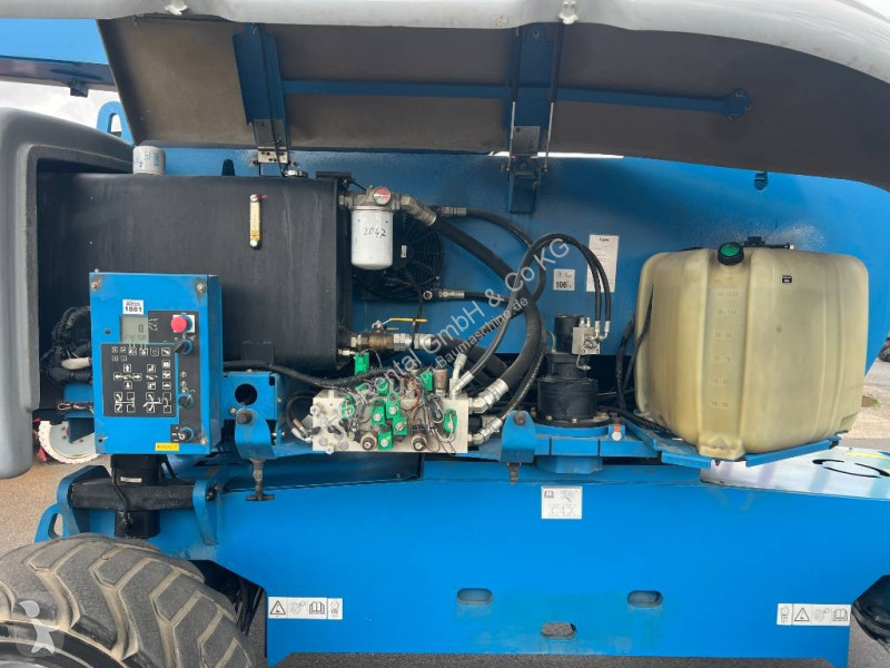 منصة تلسكوبية Genie Z80/60 diesel 4x4x4 26m -...