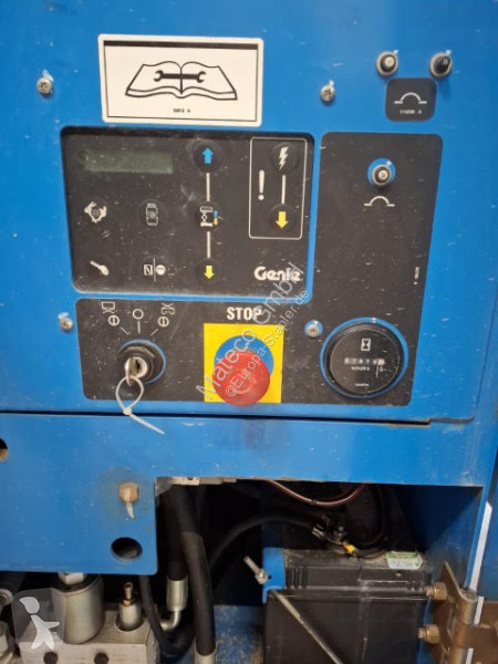منصة تلسكوبية Genie GS4390